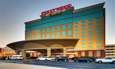 Hollywood Casino & Hotel .